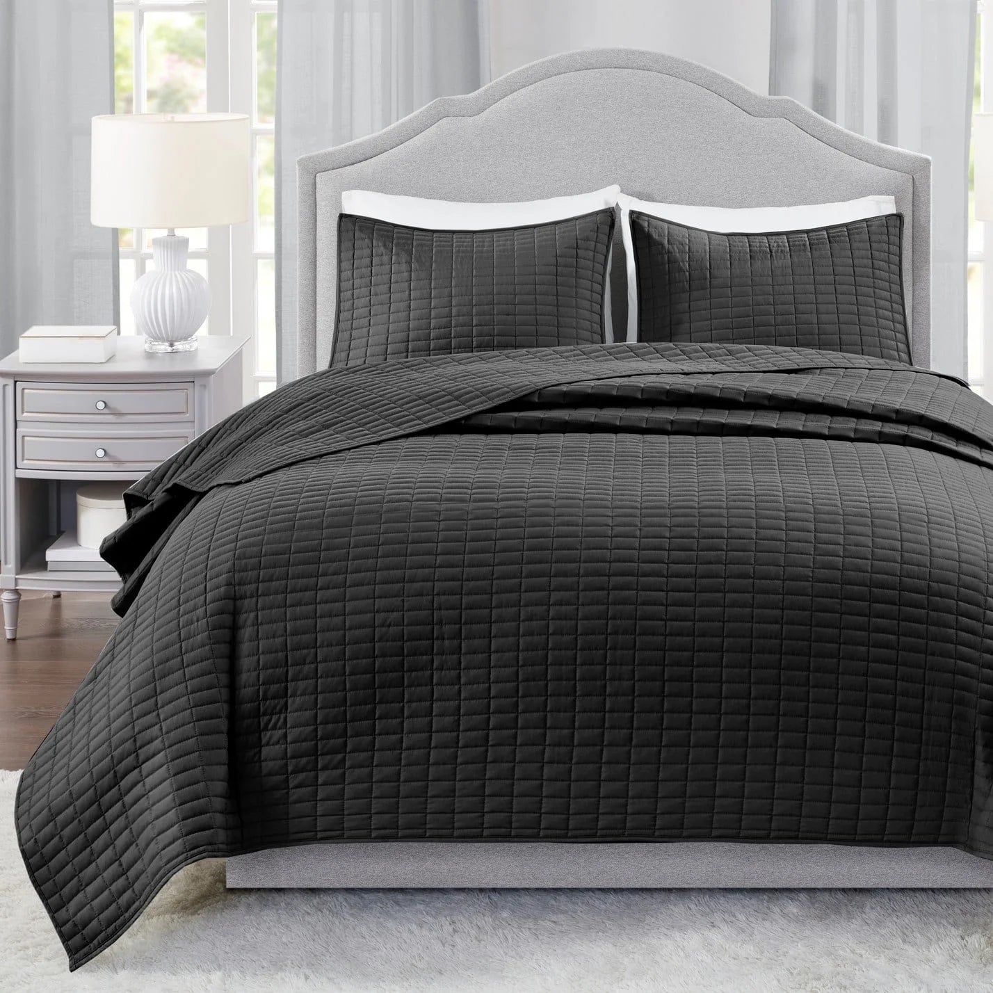 Kienna Twin/Twin-Xl Quilt Set 3 Piece Breathable Lightweight Black Reversible Summer Comforter Set