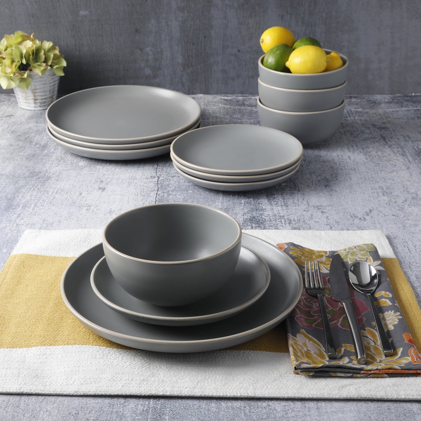 Zuri Matte Yellow 12-Piece Dinnerware Set